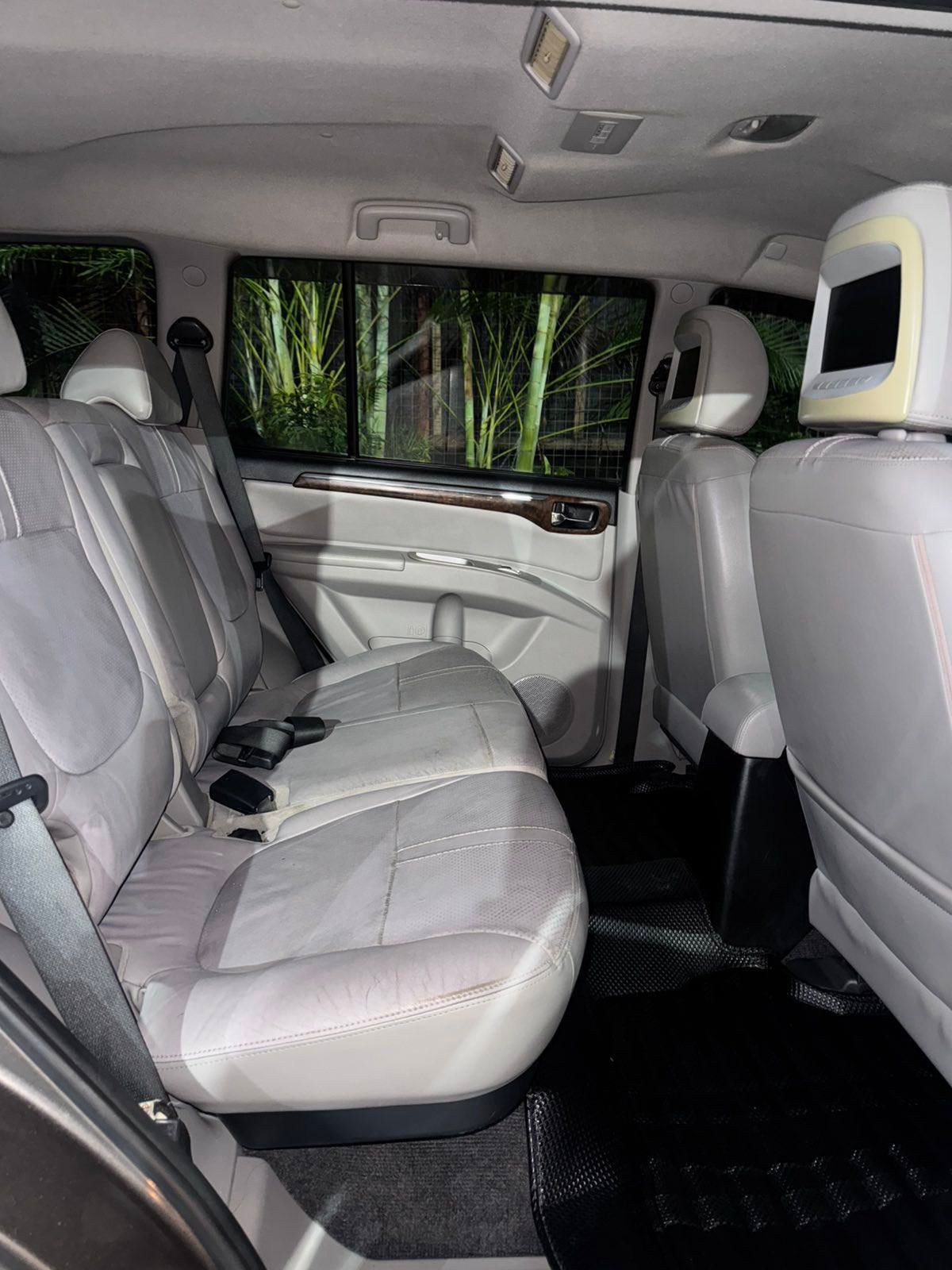 Mitsubishi Montero GTV Series 2013