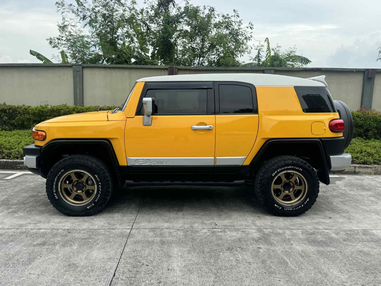 Toyota FJ Cruiser Series 2015