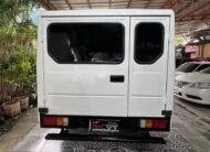 Isuzu IPV Van Series 2009