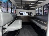 Isuzu IPV Van Series 2009