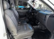 Isuzu IPV Van Series 2009