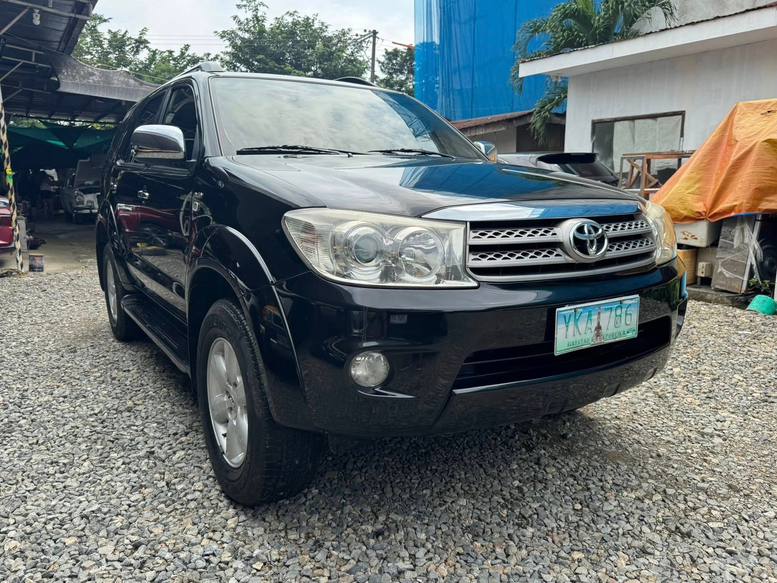Toyota Fortuner G Series 2011