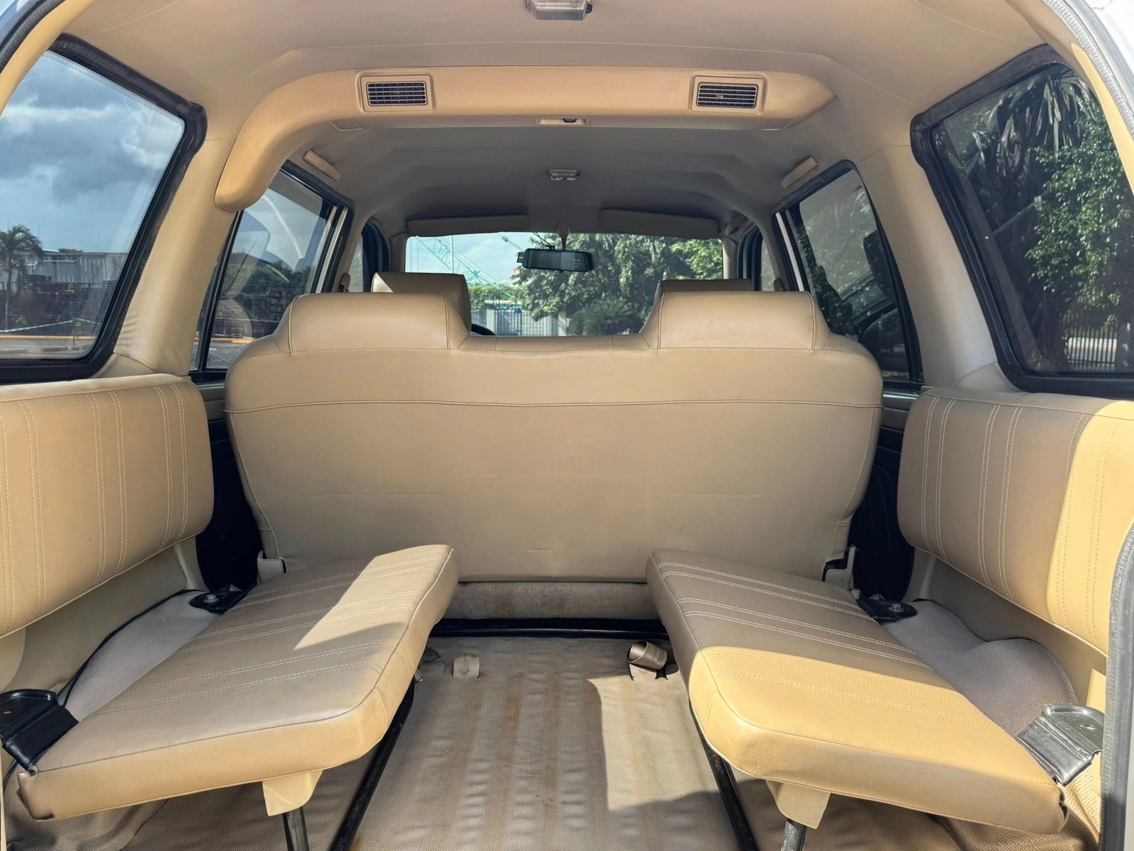 Isuzu Crosswind XL Series 2015