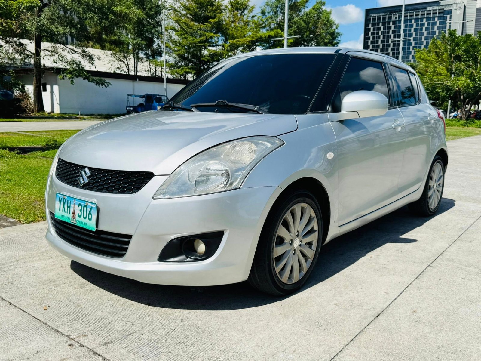Suzuki Swift Series 2012