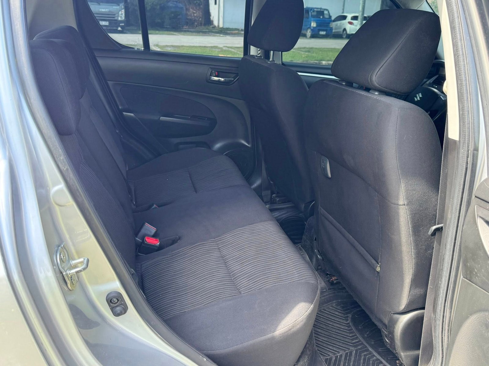 Suzuki Swift Series 2012